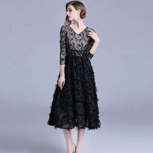 Elegant lace office work midi dress - Image 3