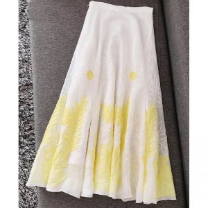 luxury Embroidery Applique High Waist Maxi Skirt - Image 5