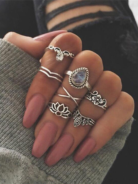 Boho Knuckle Embossed Hollow Out Gems Jewled Vintage Rings Set In 7 Pieces