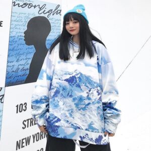 Gradient snow mountain hooded loose sweatshirt - Image 4