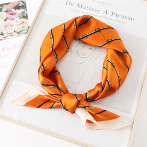 Fashion Square Neck Print Silk Scarf - Image 4