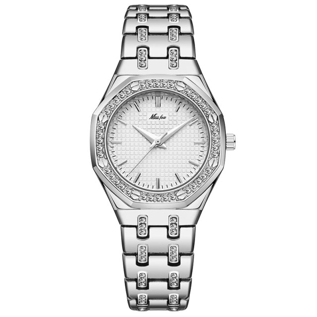 Luxury Diamond Waterproof Iced Out Clock Wristwatch
