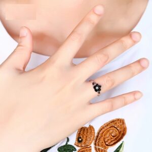 Fashion Daisy Crystal Ring - Image 3