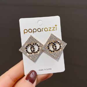 Fashion Hollow Alloy Drop Earrings - Image 4