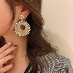 Fashion Hollow Alloy Drop Earrings - Image 8
