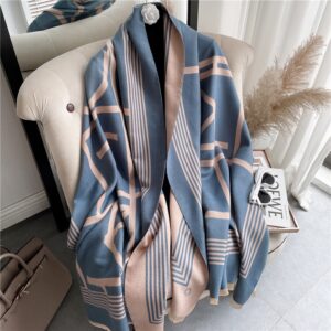 Casual Double Sided Print Thick Warm Scarf - Image 4