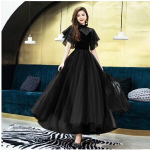 Elegant A-line High Neck Lace Half Sleeves Evening Party Gown