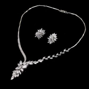 Unique Design Choker Necklace Stud Earrings Bridal Jewelry Sets - Image 4