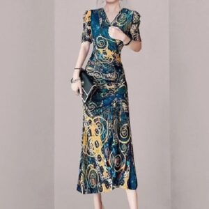Fashion Floral Sexy Deep V-Neck Open Fork Beach Dress - Image 4