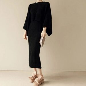 Batwing Sleeve Tops+Slim Bodycon Skirt Knitted Set - Image 2