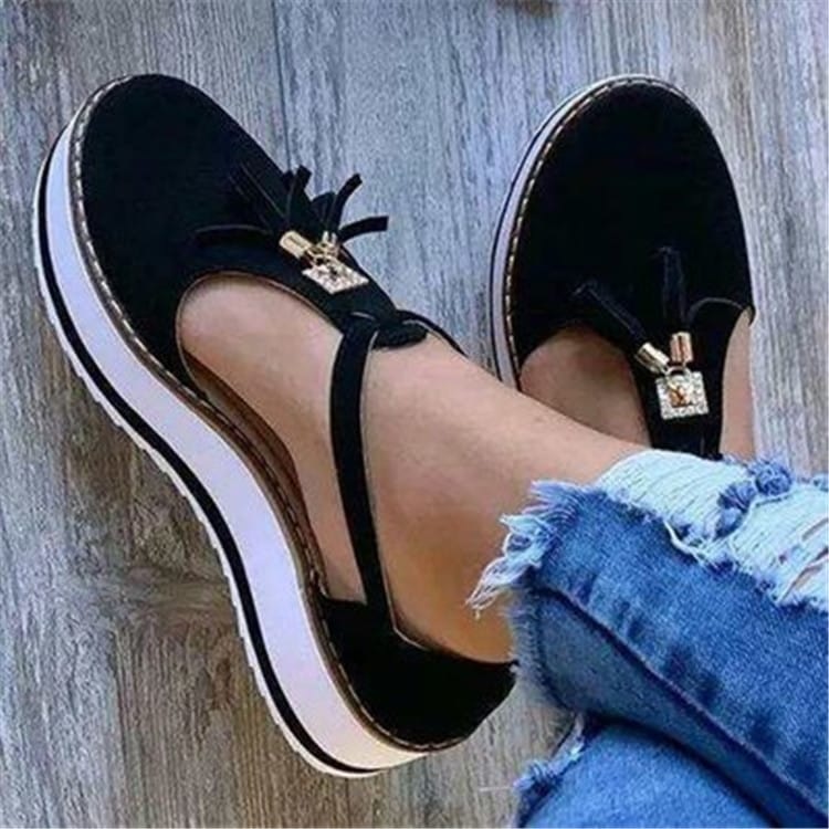 Plus Size Solid Color Tassel Decoration Thick-soled Loafers