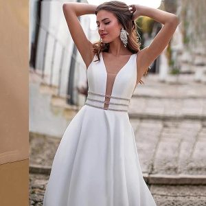 Beadings Waistline Backless Satin Wedding Gowns