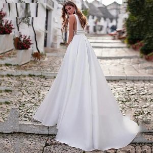 Beadings Waistline Backless Satin Wedding Gowns - Image 4