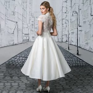 Fashion Short Sleeve  A-Line Wedding Dress - Image 4