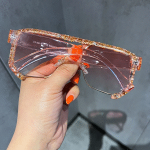 Luxury Vintage Sunglasses 2023 - Image 7