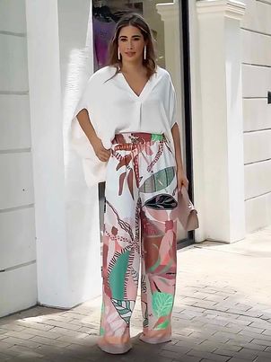 White Floral Print Street Wear Pleated Casual Two Piece Sets