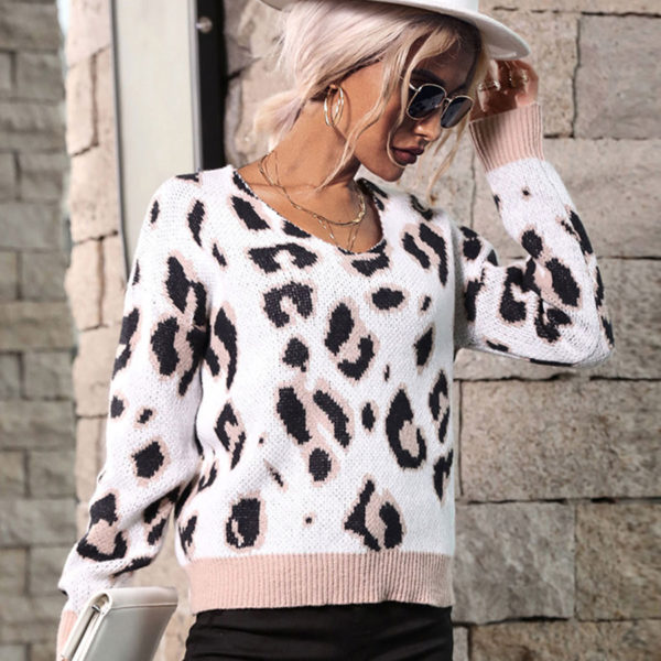 Black White Leopard Print V-Neck Long Sleeves Sweaters - Image 3