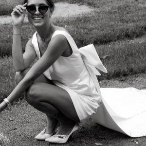 Short V-Neck Sleeveless Short Short Bridal Dresses - Image 3