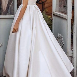 Vintage Wedding Dresses Square Neckline Court Train Sash Bridal Dress - Image 4