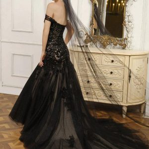 Black Wedding Dresses Mermaid Lace With Train Bridal Dress - Image 2
