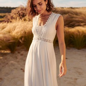 Boho Wedding Dress Chiffon Cut Out Backless Sleeveless V-Neck Bridal Dress