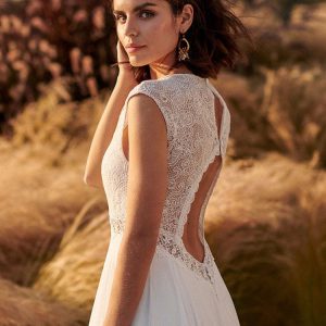 Boho Wedding Dress Chiffon Cut Out Backless Sleeveless V-Neck Bridal Dress - Image 5
