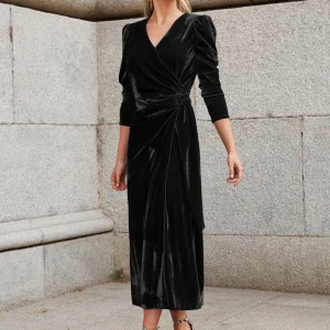 Dignified Velvet Dress French Design Elegant and Simple Long Sleeve Evening Dresses - Image 2