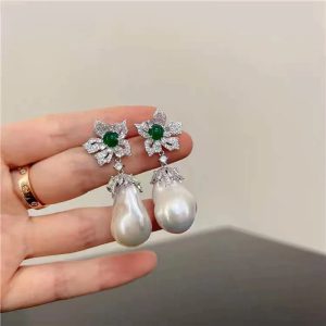 Natural Fresh Water Baroque Inlaid Diamond Irregular Shaped Pearl Earrings Luxury - Image 4