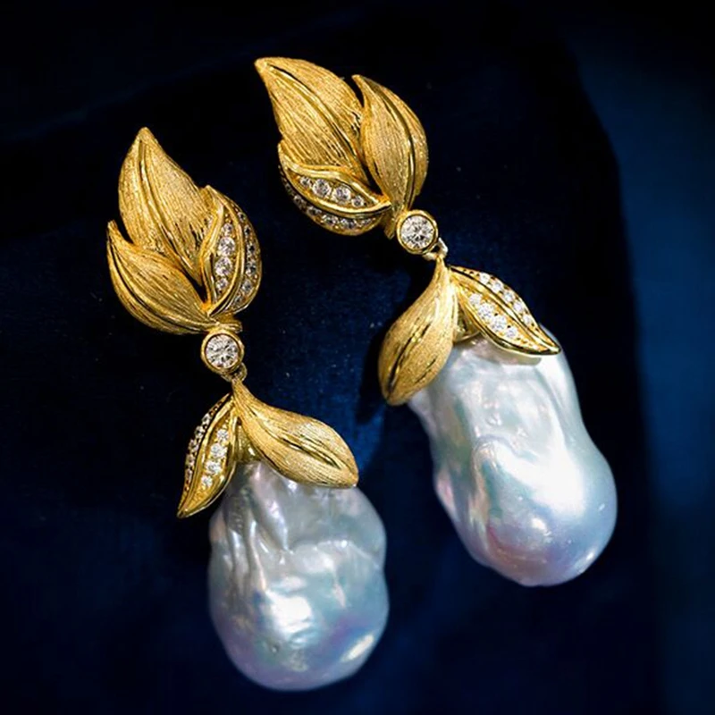 Pearl Cold White Baroque Earrings with Gold Wheat Ear Wire Drawing Process