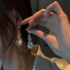 Shaped Baroque Pearl Earrings Sterling Silver Feather White Zircon - Image 5