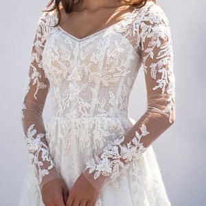 Simple Wedding Dress With Train Lace A-Line Bridal Dresses - Image 3