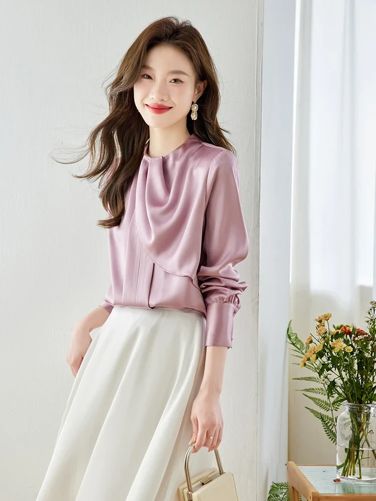 Classic Vintage Inspired Chiffon Shirt Perfect for Professional Women