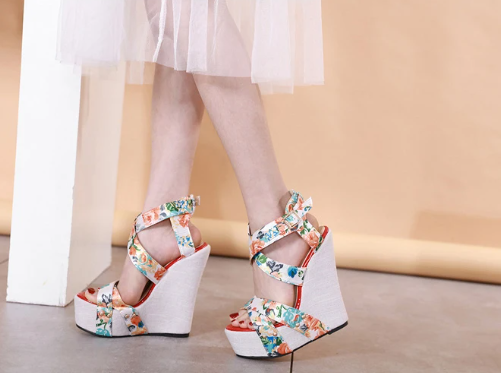 Designer Silk Print Footwear Sandals Pumps Wedges Platform Sandals High Heels Shoes Ankle Strap