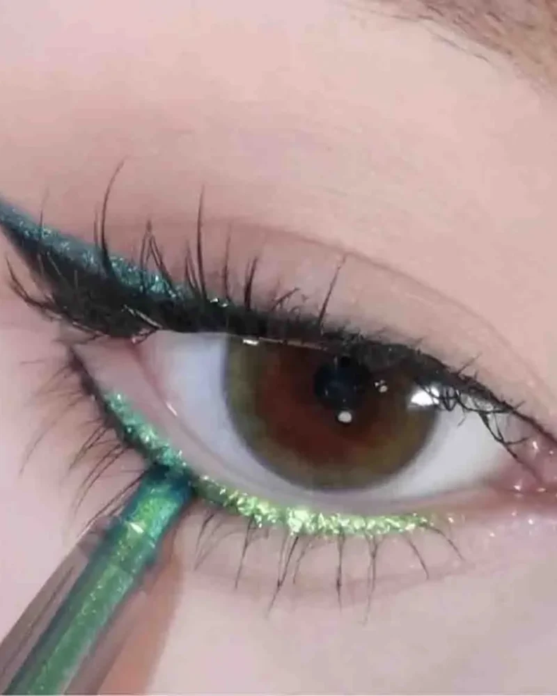 Shiny Pearlescent Eyeliner Pen Waterproof Glitter Liquid Lying Silkworm Pen