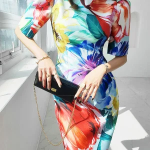 Sophisticated Boho Print Dress Knee-Length with Classic O-Neck for Fashion-Forward Women - Image 2