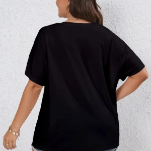 Casual Short Sleeve Reinforced v neck with separate hem plain Plus size T-shirt - Image 4