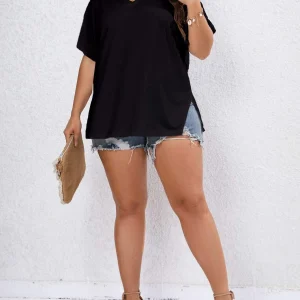 Casual Short Sleeve Reinforced v neck with separate hem plain Plus size T-shirt