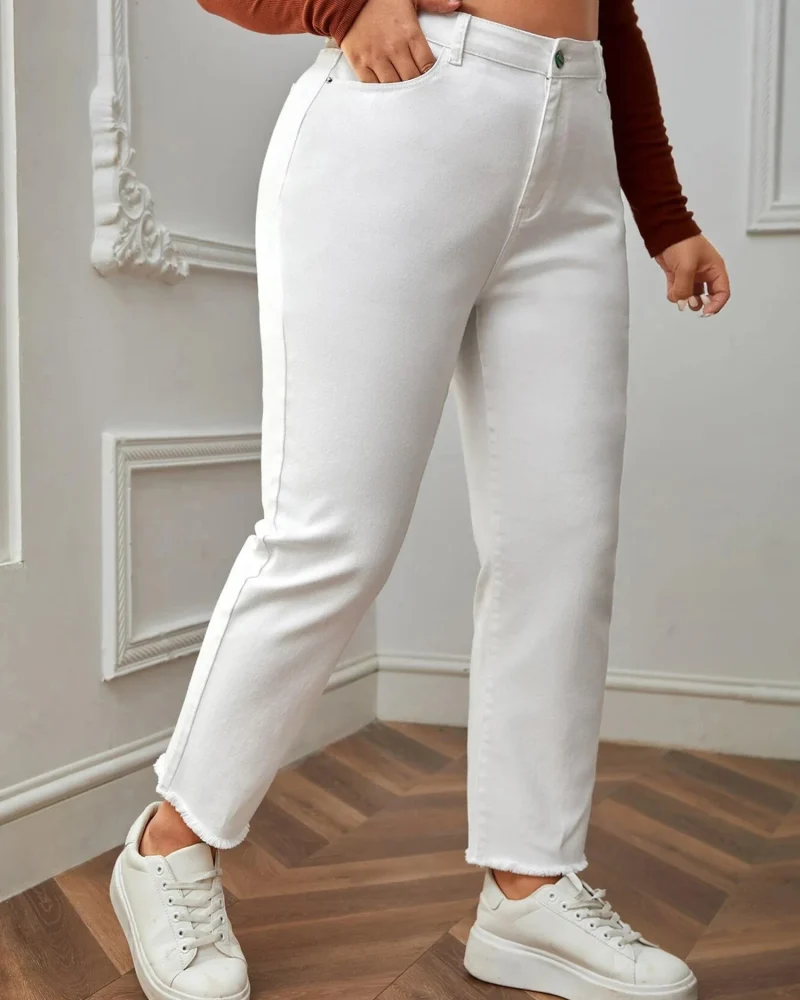 Classic Straight Fitting Length High Waist Plus Size Denim Jeans