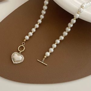 Elegant  Heart Shape Imitation Pearls Chain Necklaces - Image 2
