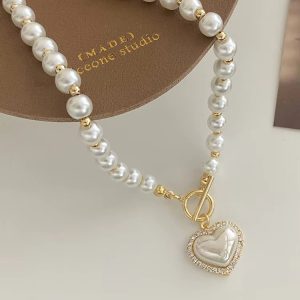 Elegant  Heart Shape Imitation Pearls Chain Necklaces - Image 5