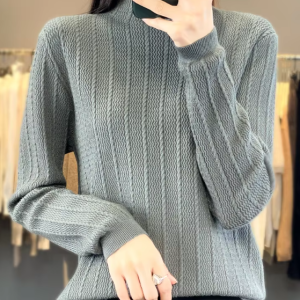 Cashmere knitted half high collar pullover long sleeved Boutique sweater - Image 9