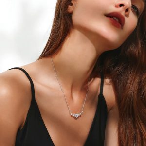 Cubic Zirconia Fashion Charm Choker Flower Pendant Necklace - Image 4