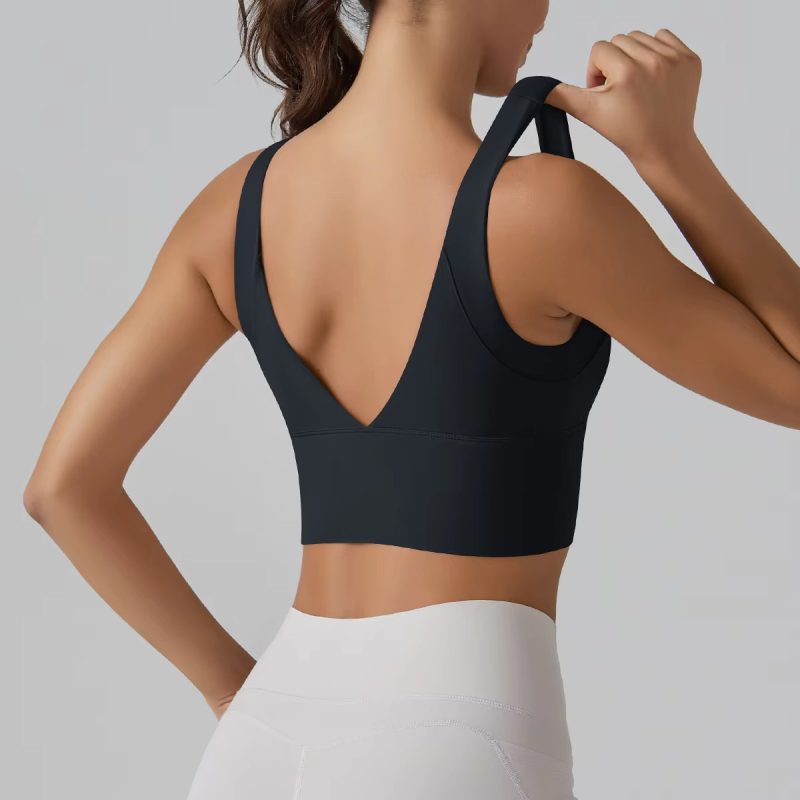 Trendy Breathable Nylon Yoga Fitness Top - Image 9