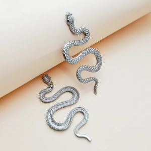 Trendy Exaggerated Halloween Snake Shaped Gothic Earrings - Image 6