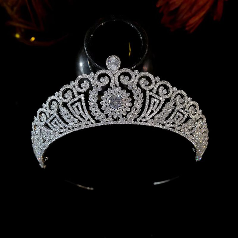 Vintage Tiara Cubic Zirconia Silver Crystal Bridal Wedding Crown - Image 3