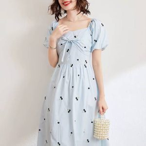 Casual Cheery Embroidery Square Neck Short Sleeve Midi Dress