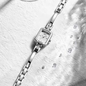 Elegant Square Quartz Minimalist Design Valentine's Bracelet Watches - Image 4
