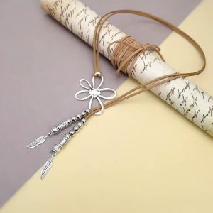 Bohemian Flower Faux Suedette Cord Lariat with Beaded Feather Charms Daily Wear Necklace - Image 4