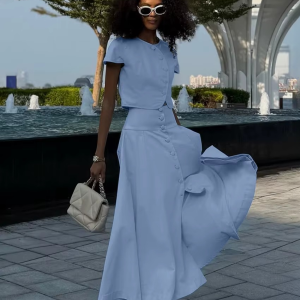 Casual Short Sleeve Crop Top With High Waist Long Skirt Two Pieces Set - Image 5
